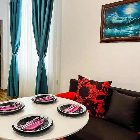 Silvy's Pretty House - Studio 3 Burgas